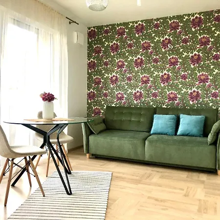 R.j. Apartamentai. Kunigiskes Butas *